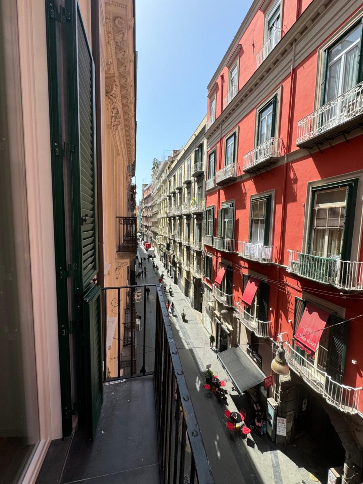 Alma De Chiaja - Design Suites & Apartments Napoli Dış mekan fotoğraf
