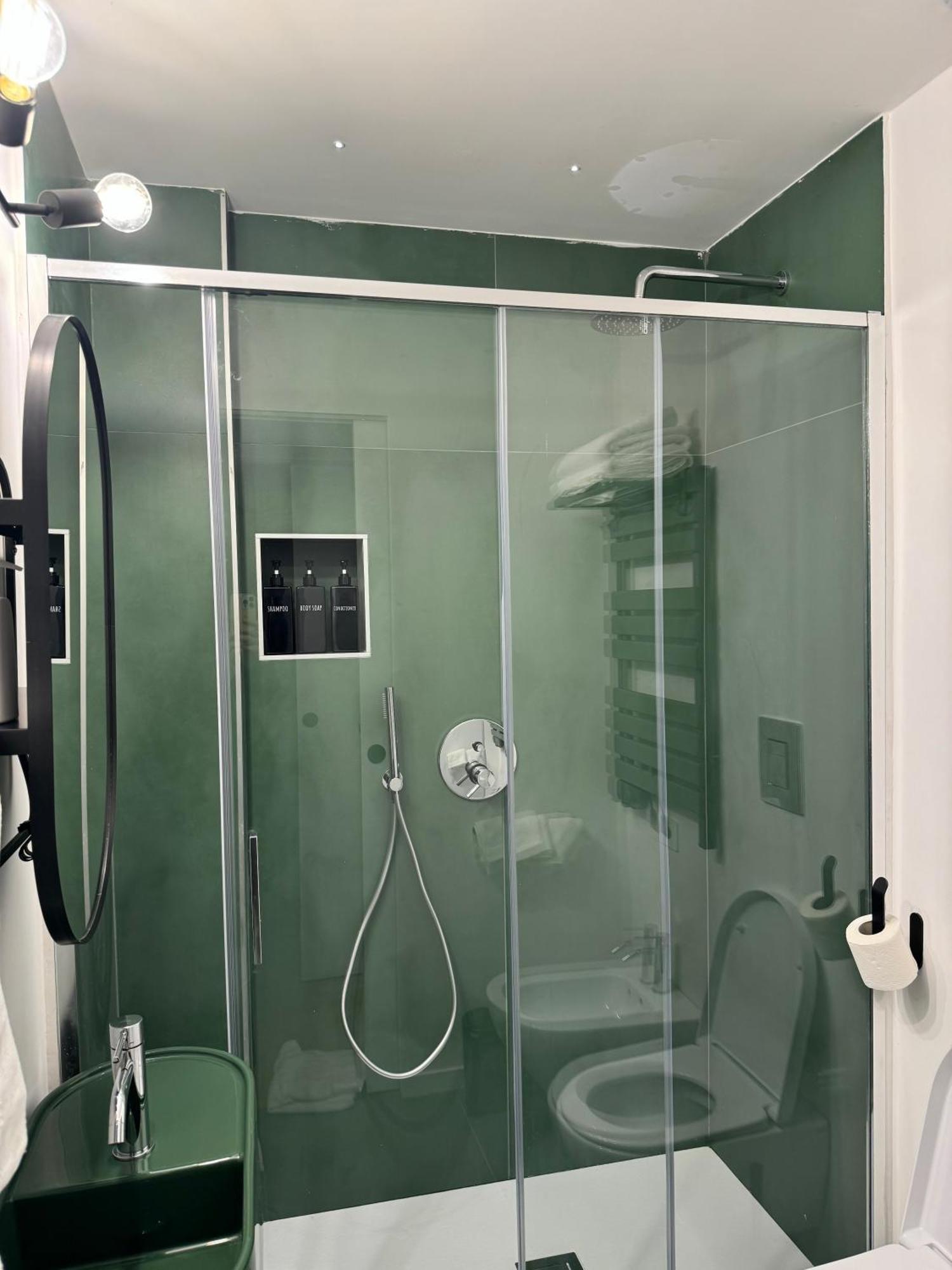 Alma De Chiaja - Design Suites & Apartments Napoli Dış mekan fotoğraf